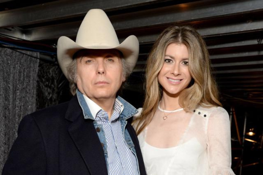 dwight yoakam net worth